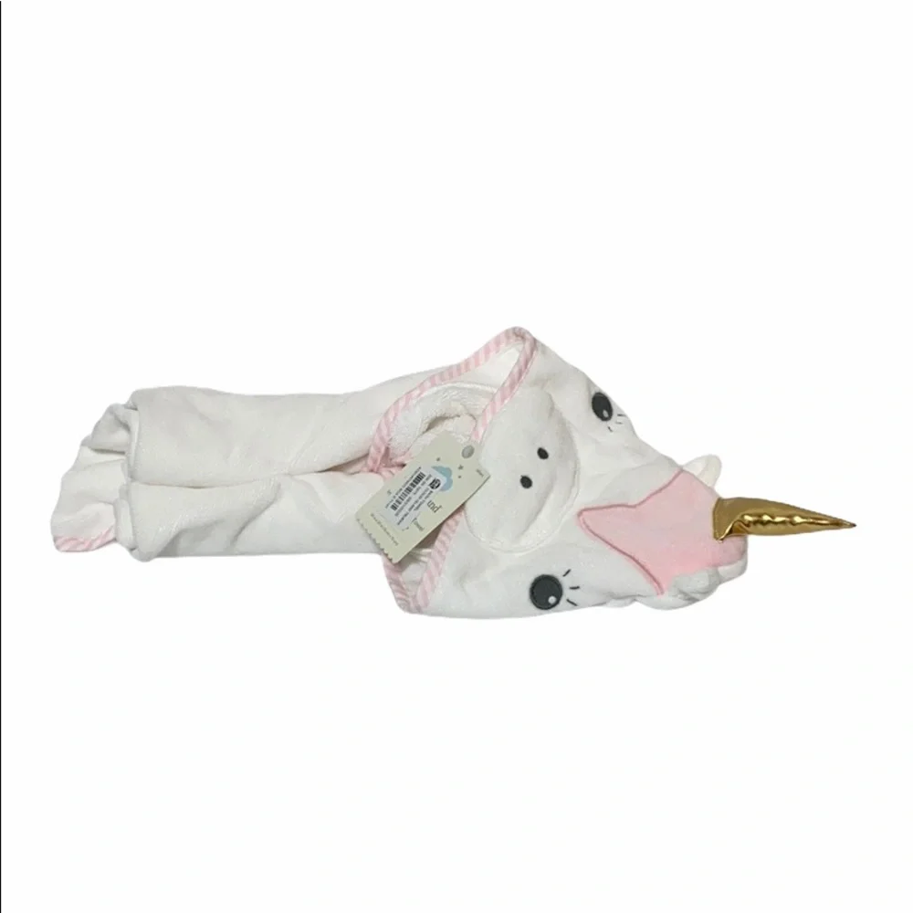 NWT Infant Unicorn Horn Cloud Island True Bath Towel